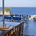 Villa Beachfront Thesseus Moutsoúna