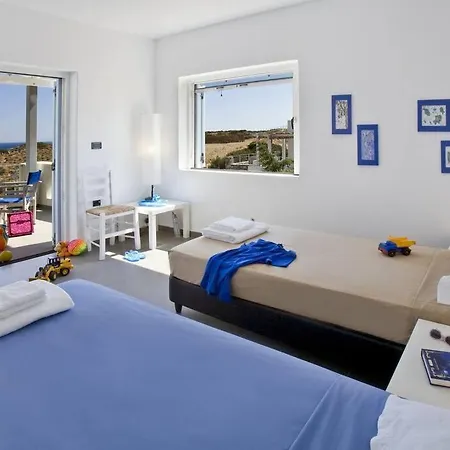 Beachfront Thesseus Naxos City