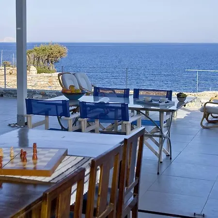 فيلة Beachfront Thesseus Moutsoúna