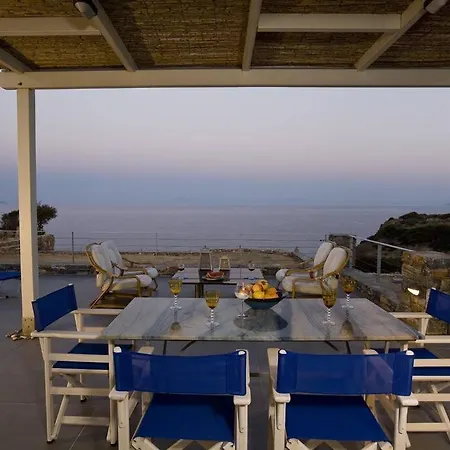 Beachfront Thesseus