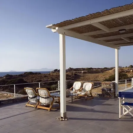 Beachfront Thesseus *
