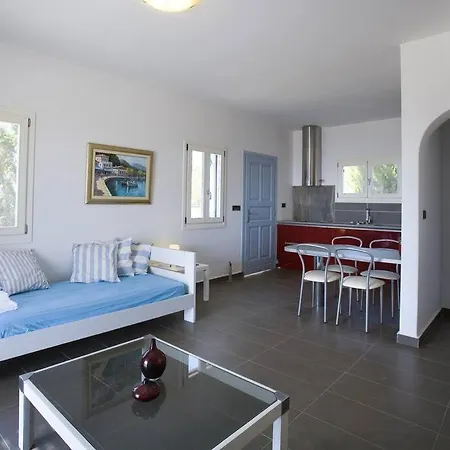 Beachfront Thesseus Villa