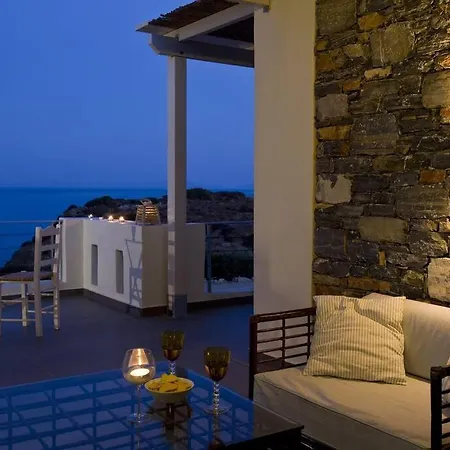 Beachfront Thesseus Villa