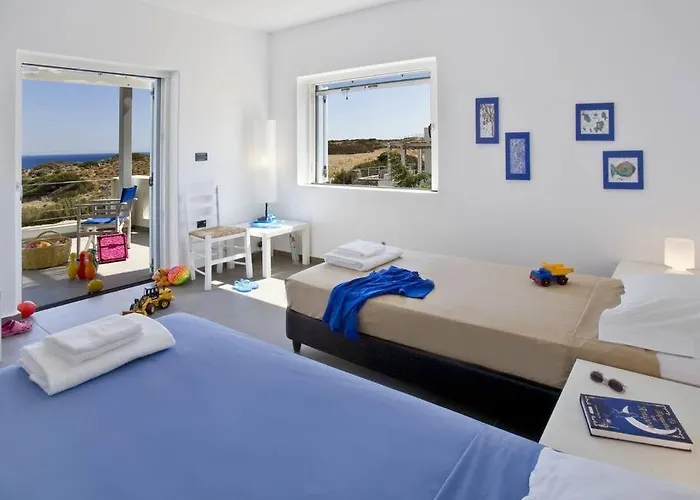 Beachfront Thesseus Moutsoúna